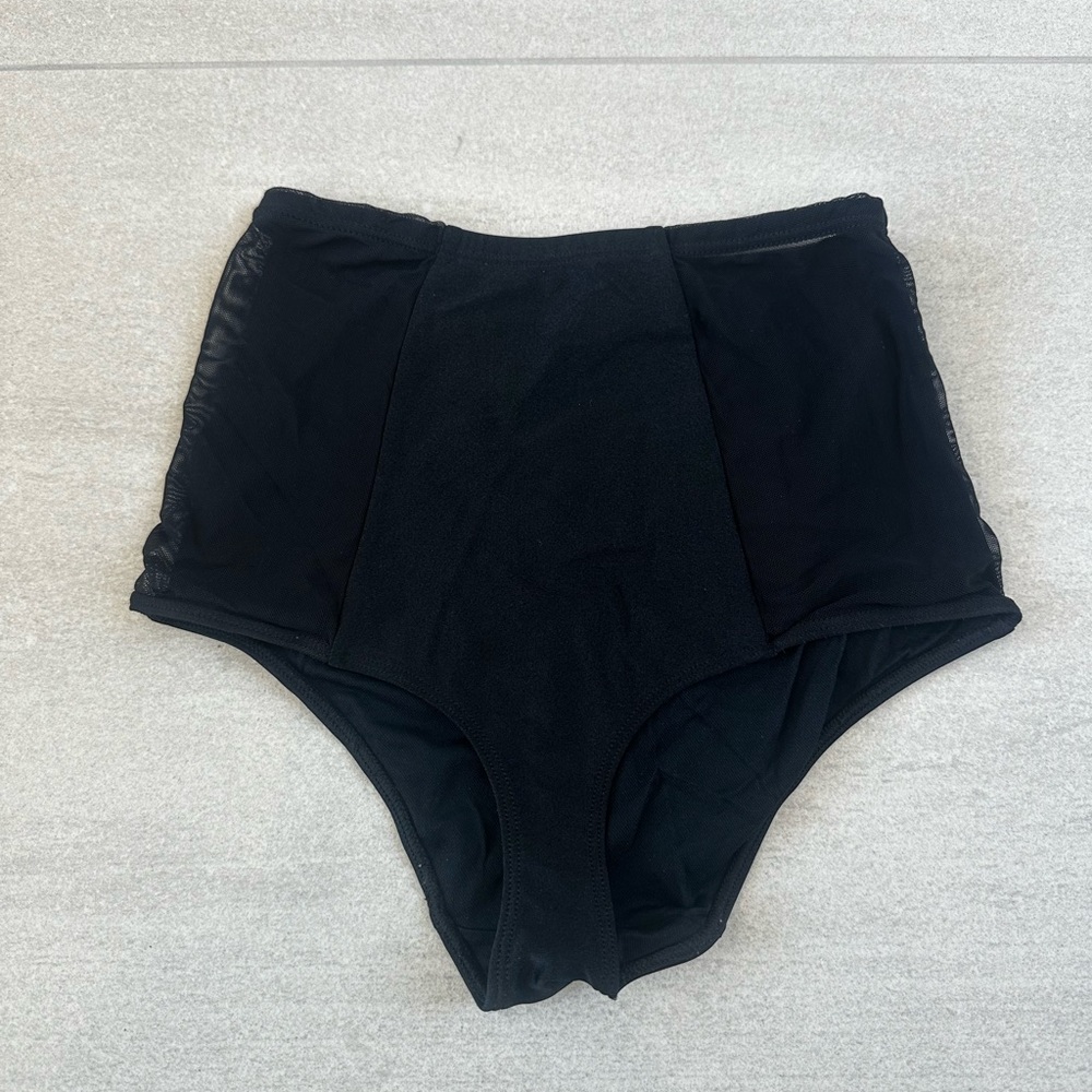 AMERICAN APPAREL BRIEF